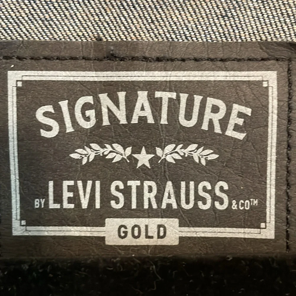 Levi’s Strauss Gold Men’s Jacket Medium Causal Cotton Blue Distressed Preppy - Picture 10 of 17